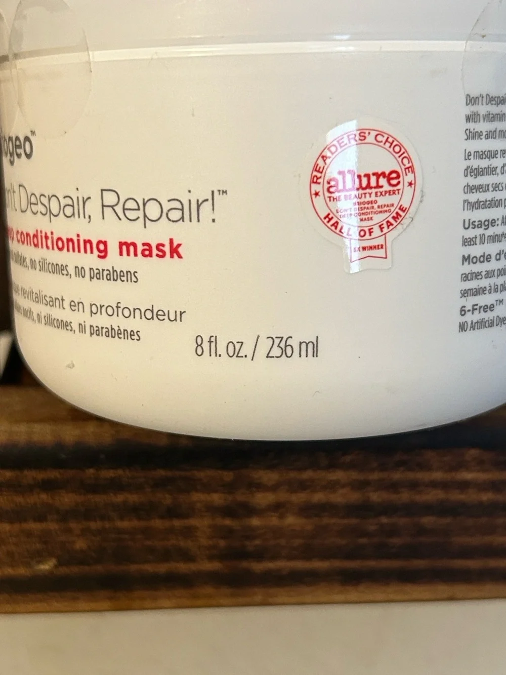 Briogeo White Deep Conditioning Mask with Coral Leaf Accent